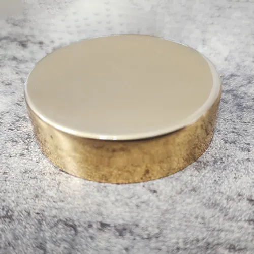 Golden Caps 53 mm